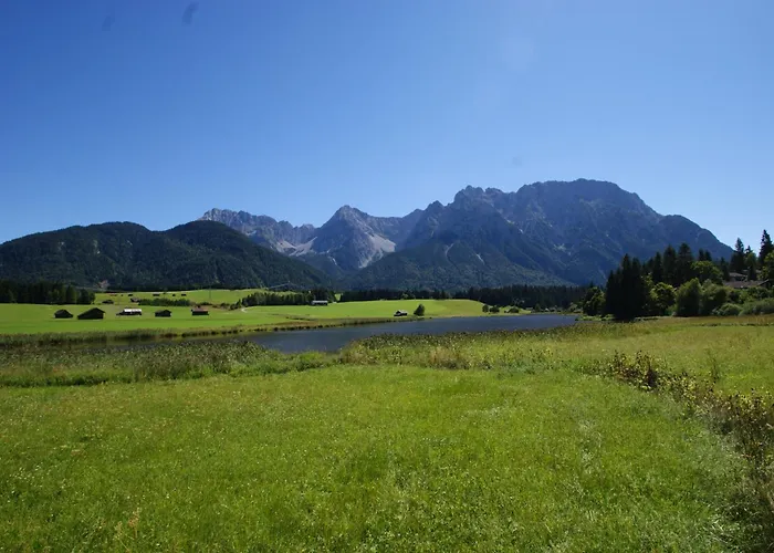 Gasthuis Gaestehaus Laerchenhang Mittenwald
