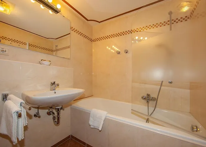 Gaestehaus Laerchenhang Gasthuis 4*