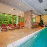 Gaestehaus Laerchenhang 4*