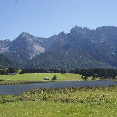Penzion Gaestehaus Laerchenhang