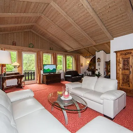Penzion Gaestehaus Laerchenhang Mittenwald