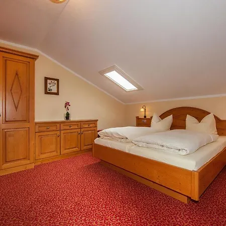 Penzion Gaestehaus Laerchenhang