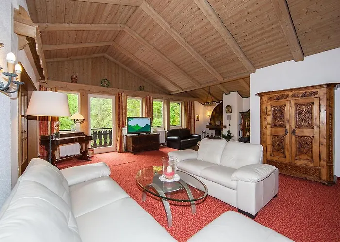 Guest house Gaestehaus Laerchenhang Mittenwald